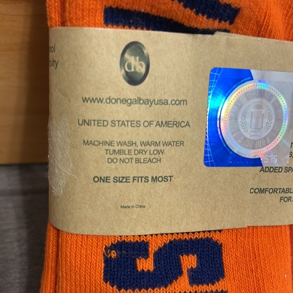 NWT Donegal Bay Syracuse University Orange socks - Picture 5 of 5